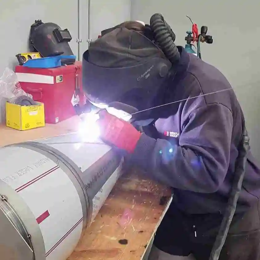 a-person-working-welding-cards-image